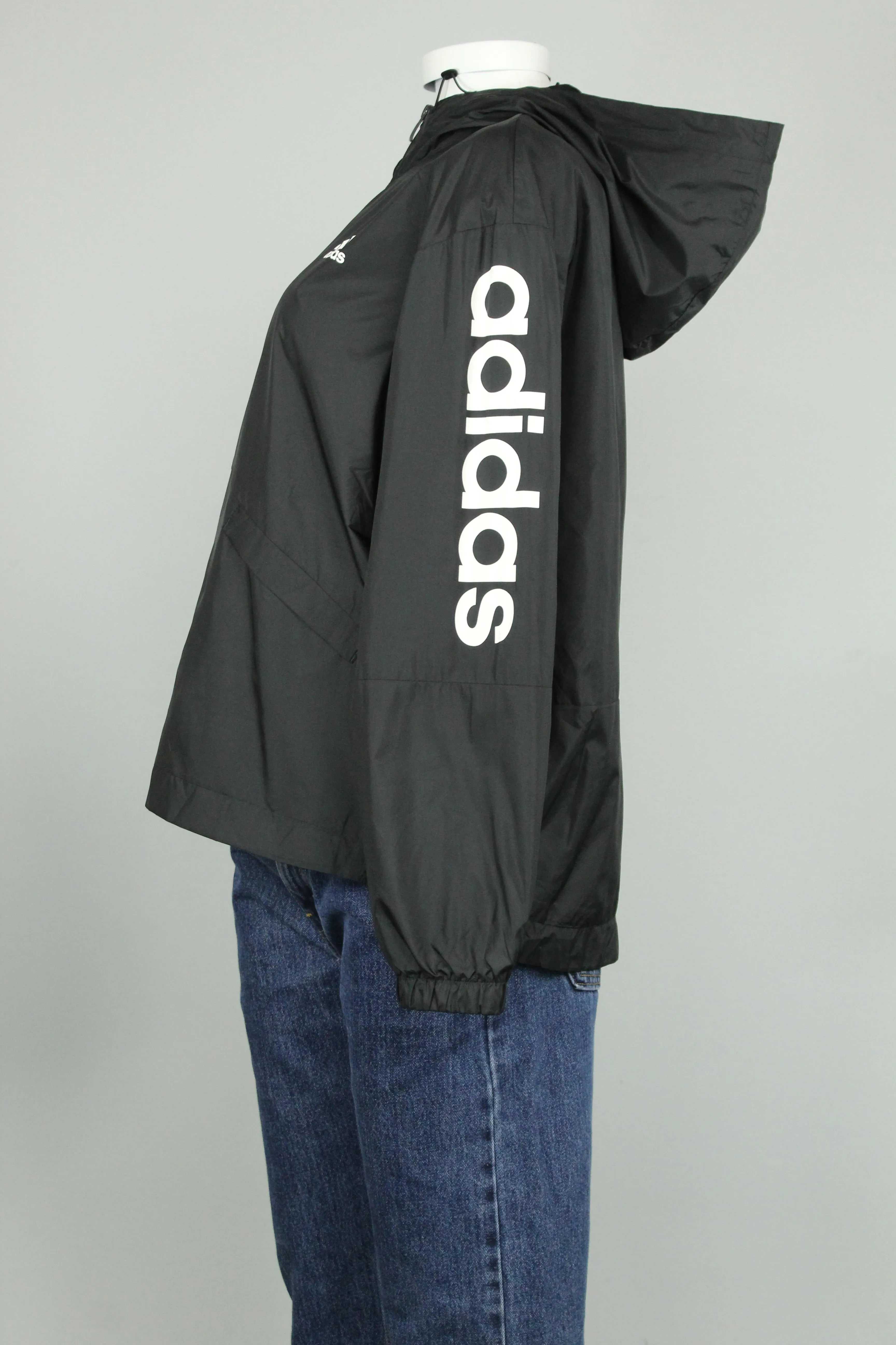 Cortaviento Negro  Adidas Talla S