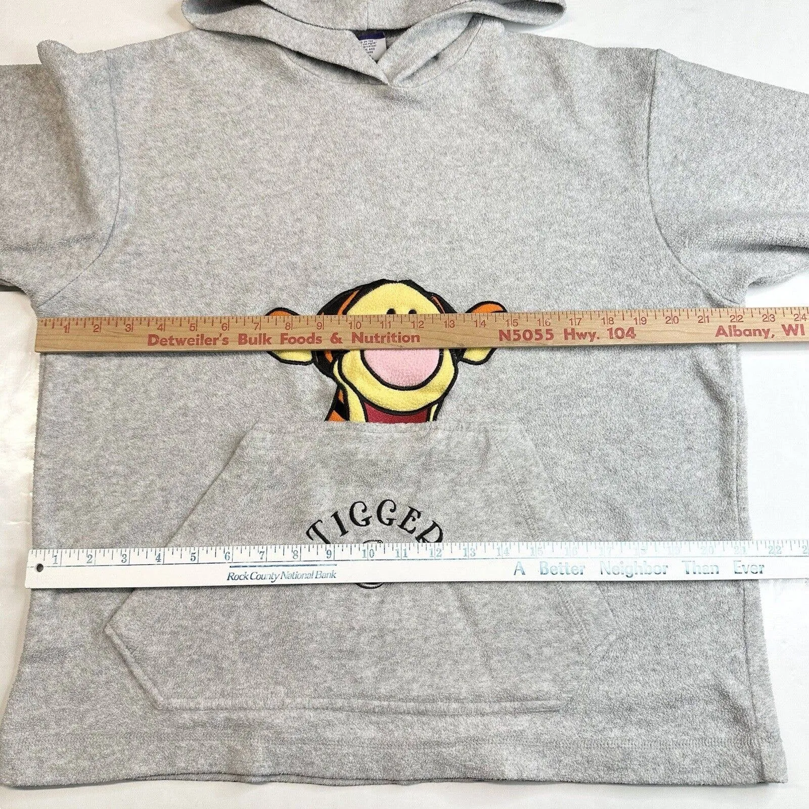 Disney TIGGER Sweatshirt Sz Medium Gray Embroidered Winnie Pooh Hooded Hoodie