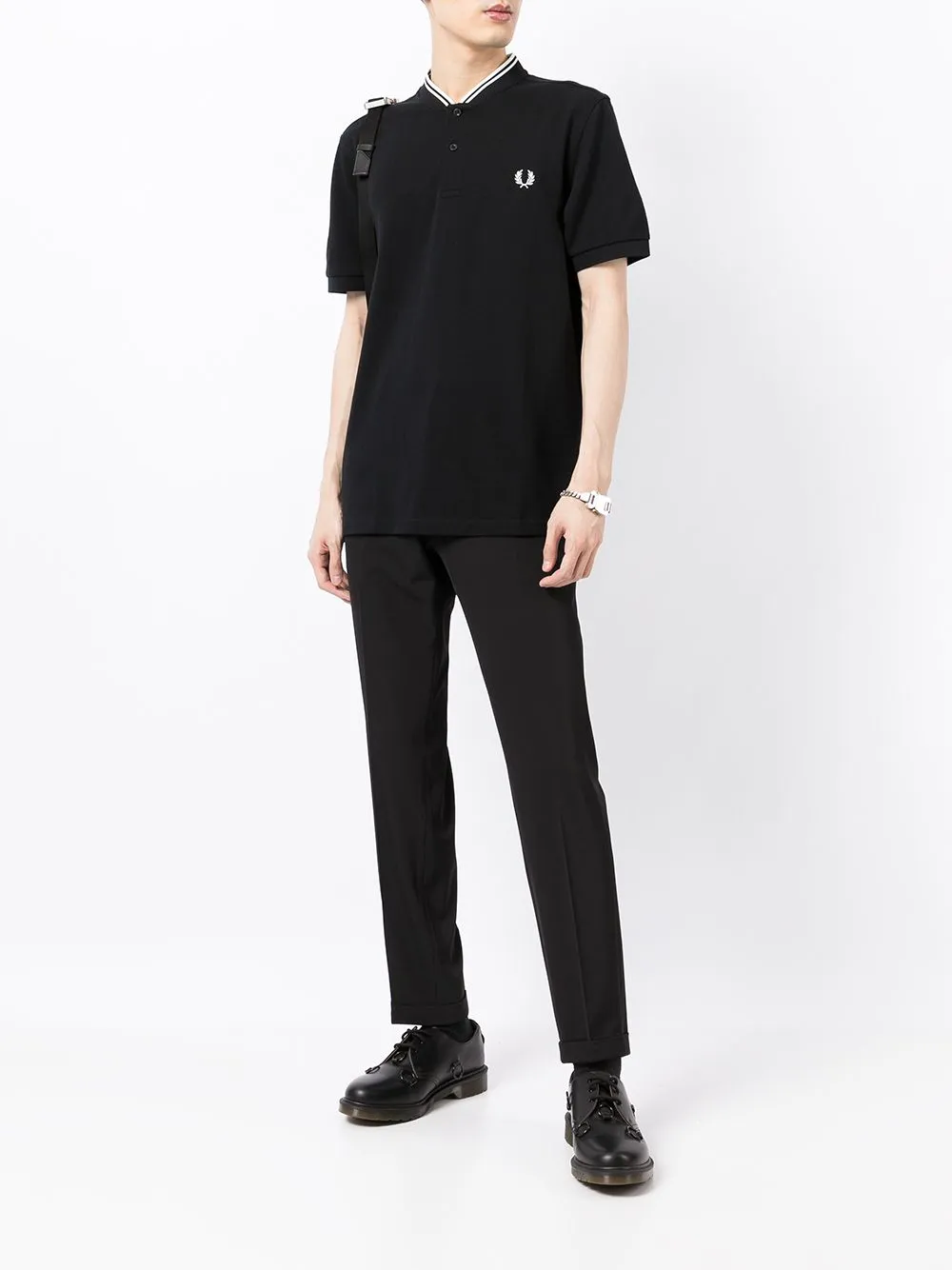 embroidered-logo polo T-shirt