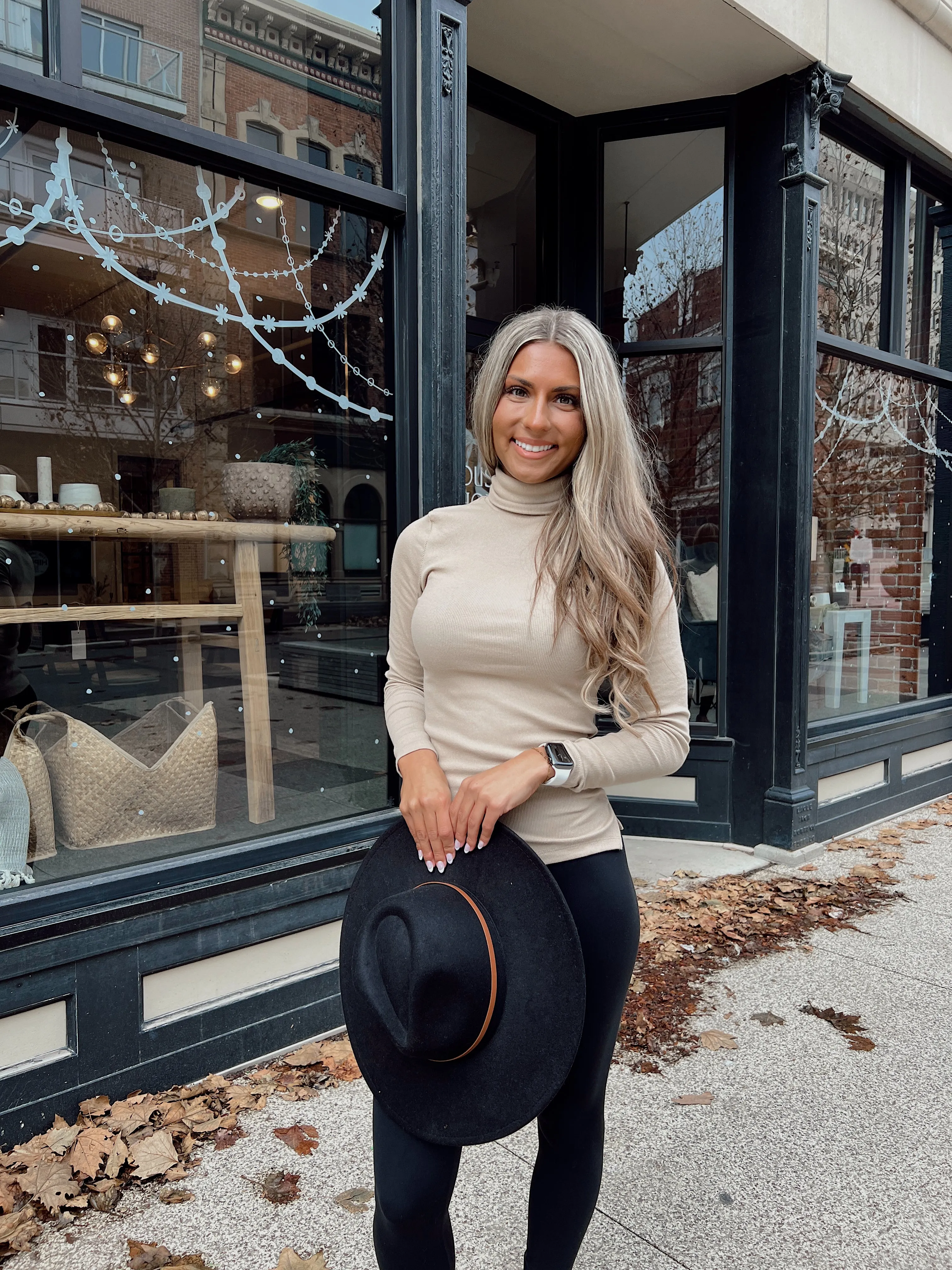 FINAL SALE - Heart Eyes Desert Turtle Neck