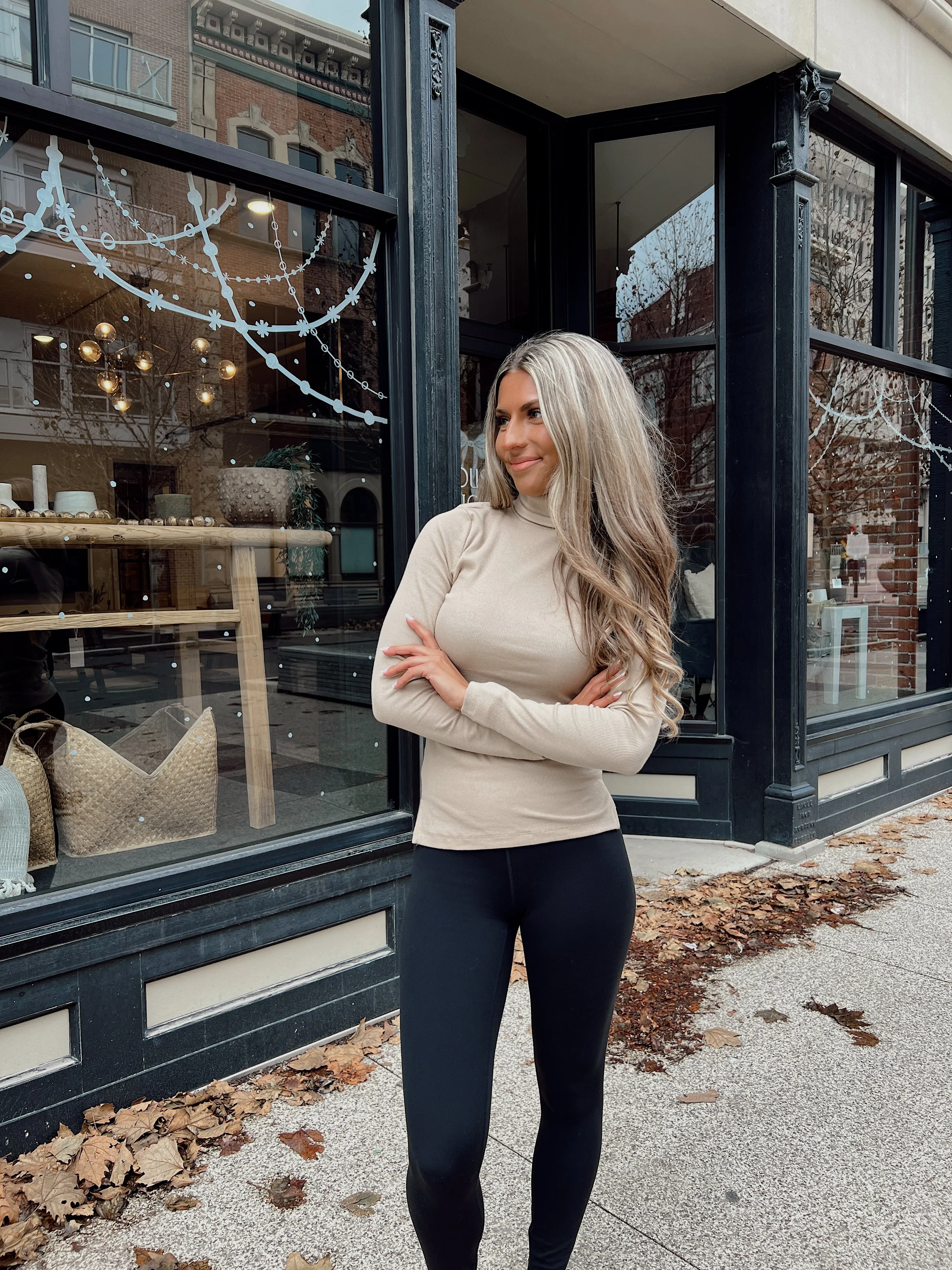FINAL SALE - Heart Eyes Desert Turtle Neck