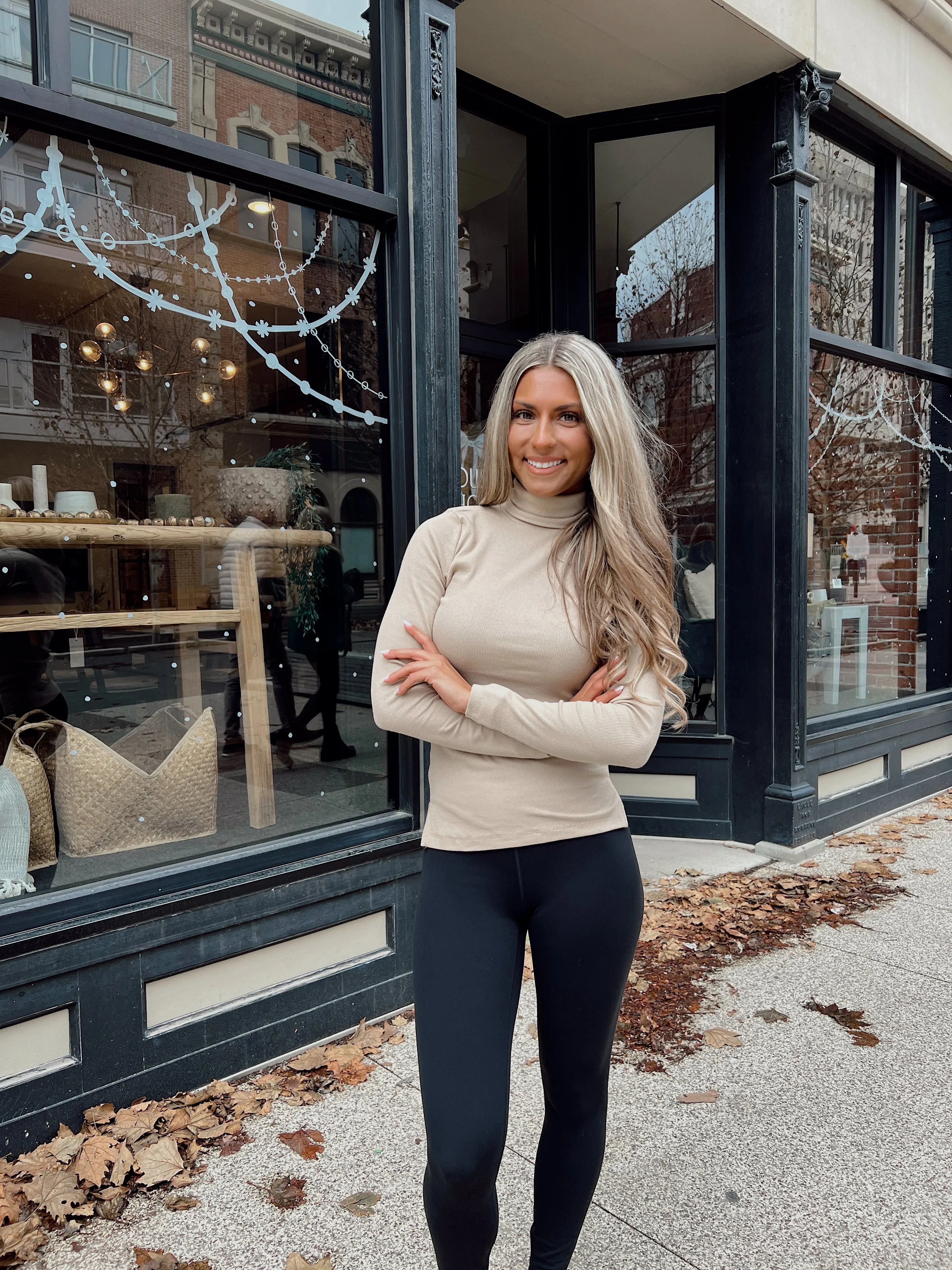 FINAL SALE - Heart Eyes Desert Turtle Neck