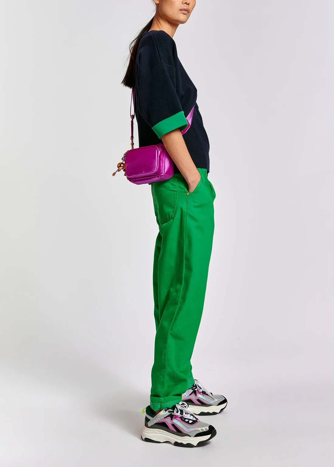 Green loose-fit denim pants