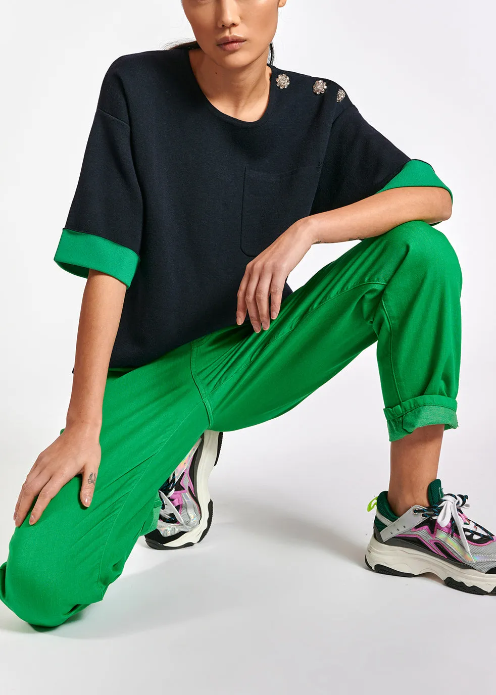 Green loose-fit denim pants