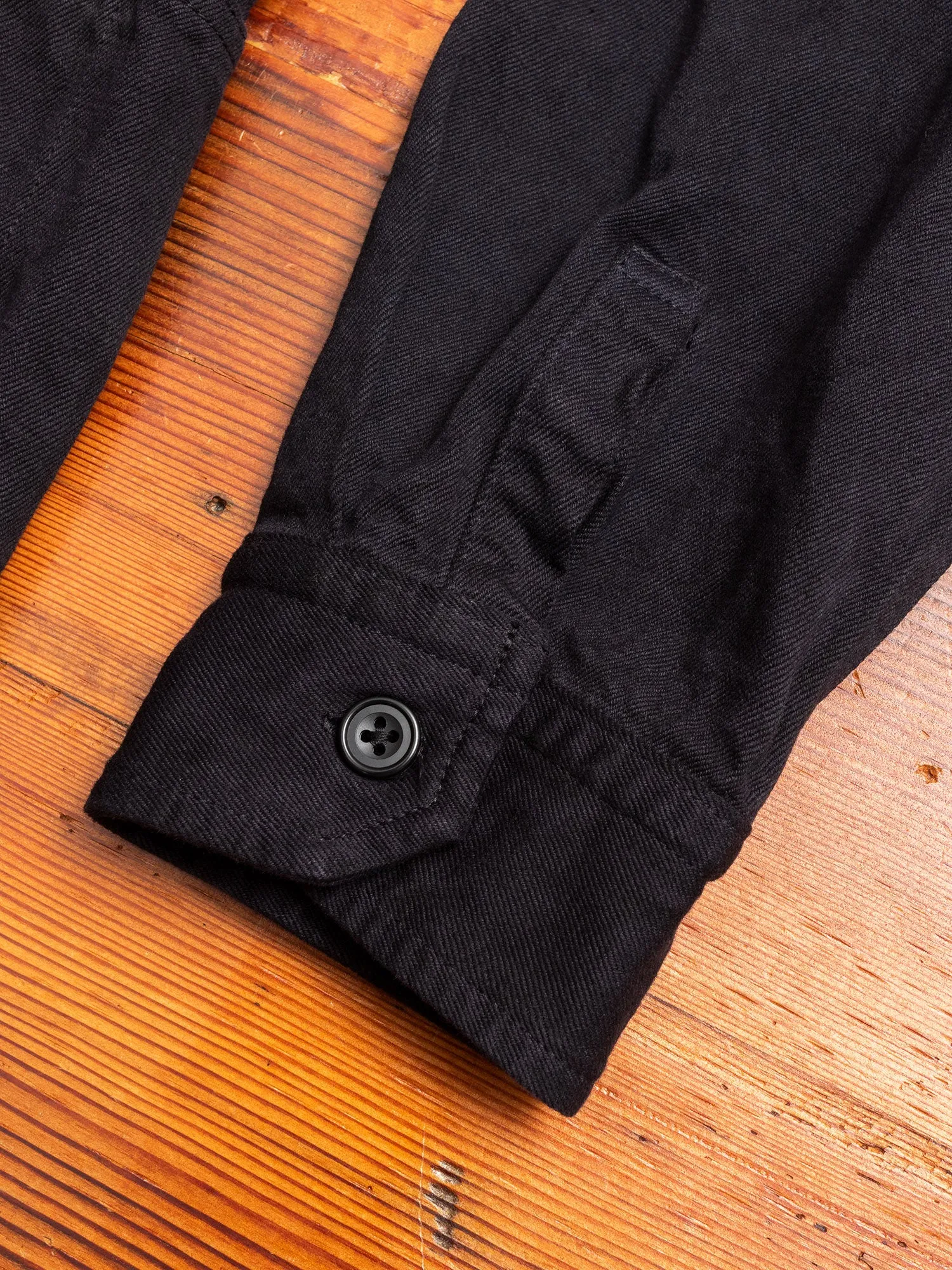 Linen Shirt Jacket in Black