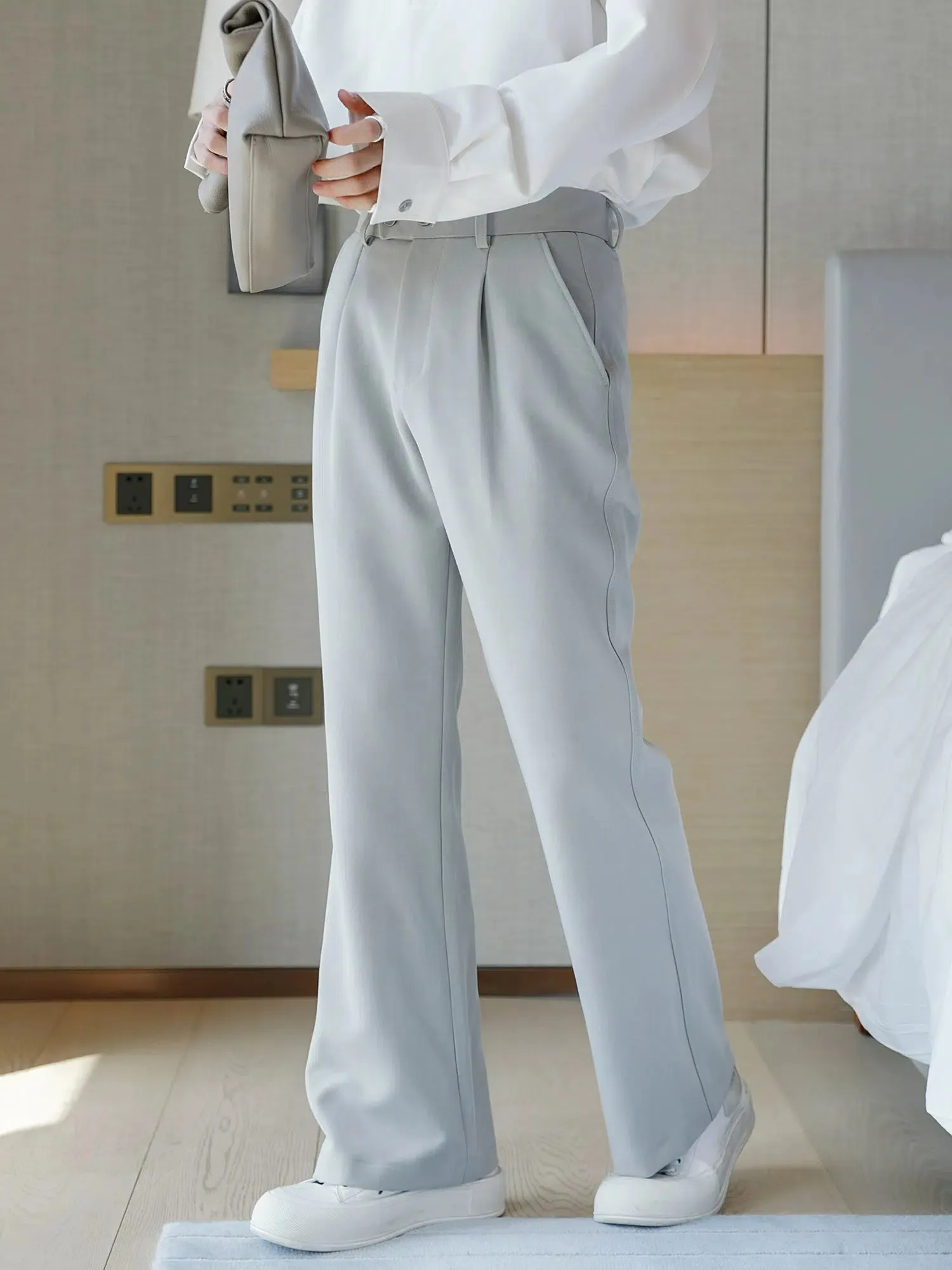 Loose-fit High-Waist Casual Pants