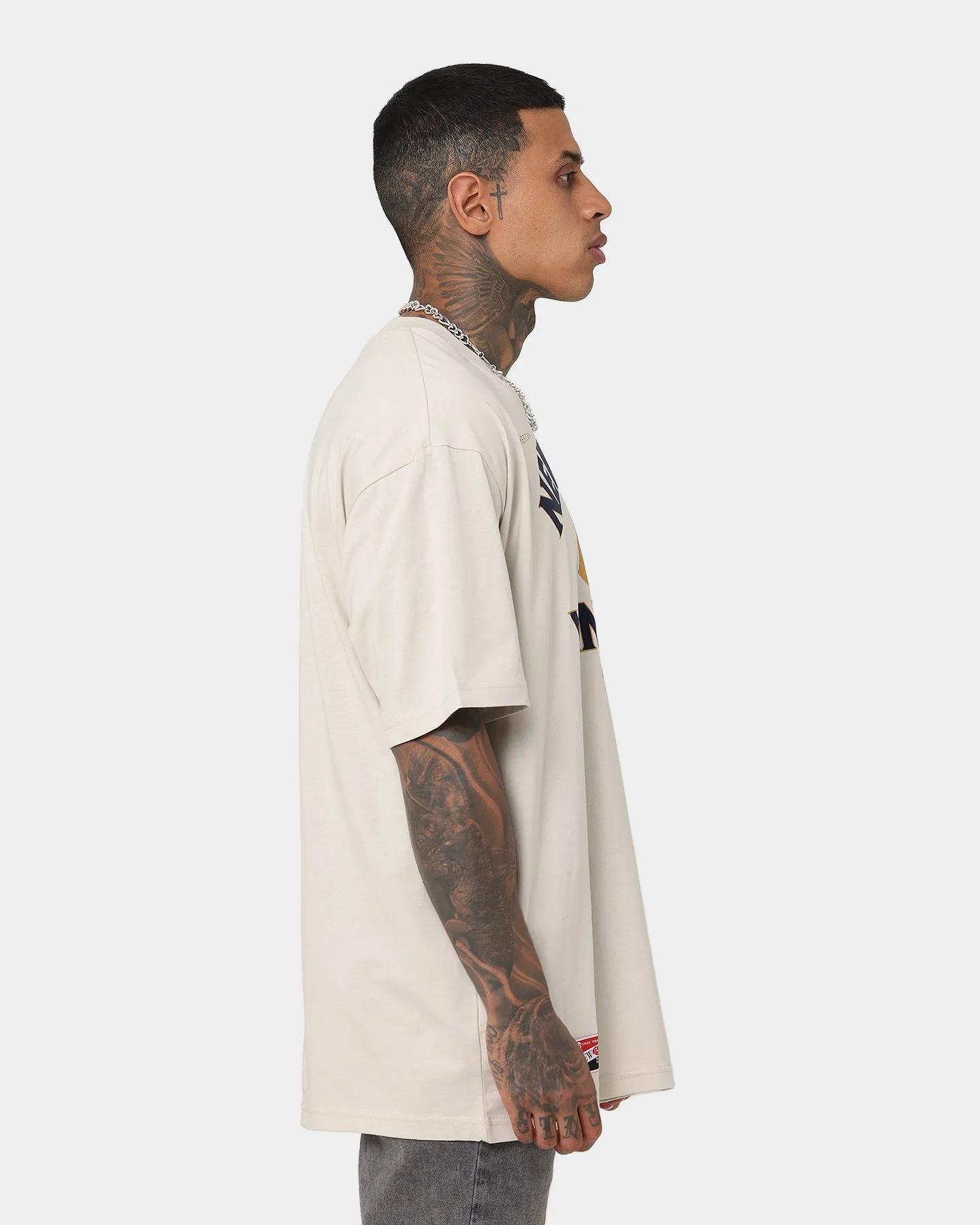 New Era New York Yankees Heritage Logo T-Shirt Beige