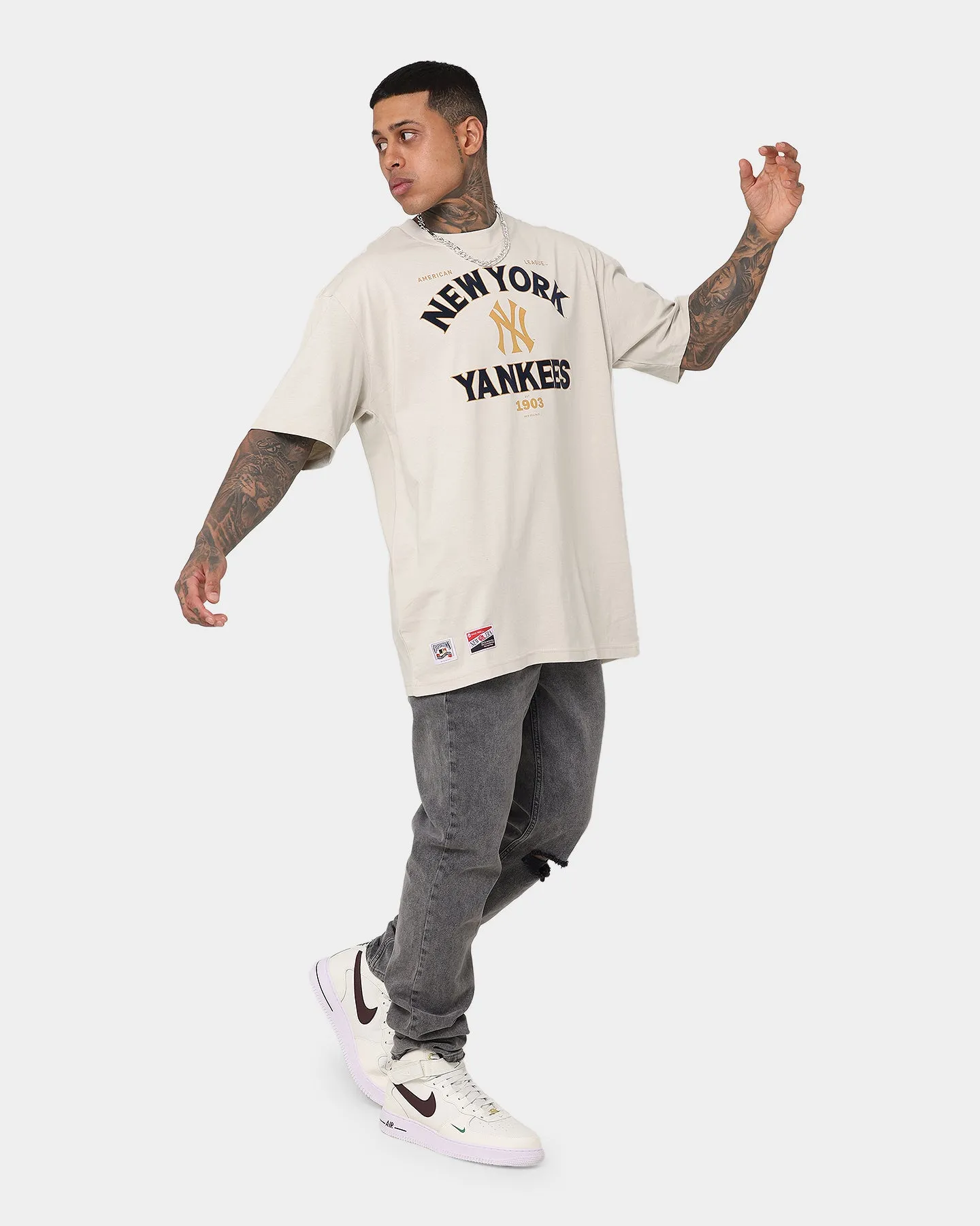 New Era New York Yankees Heritage Logo T-Shirt Beige